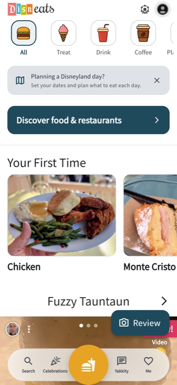 The ParkEats feed showing recent food reviews with photos and ratings.